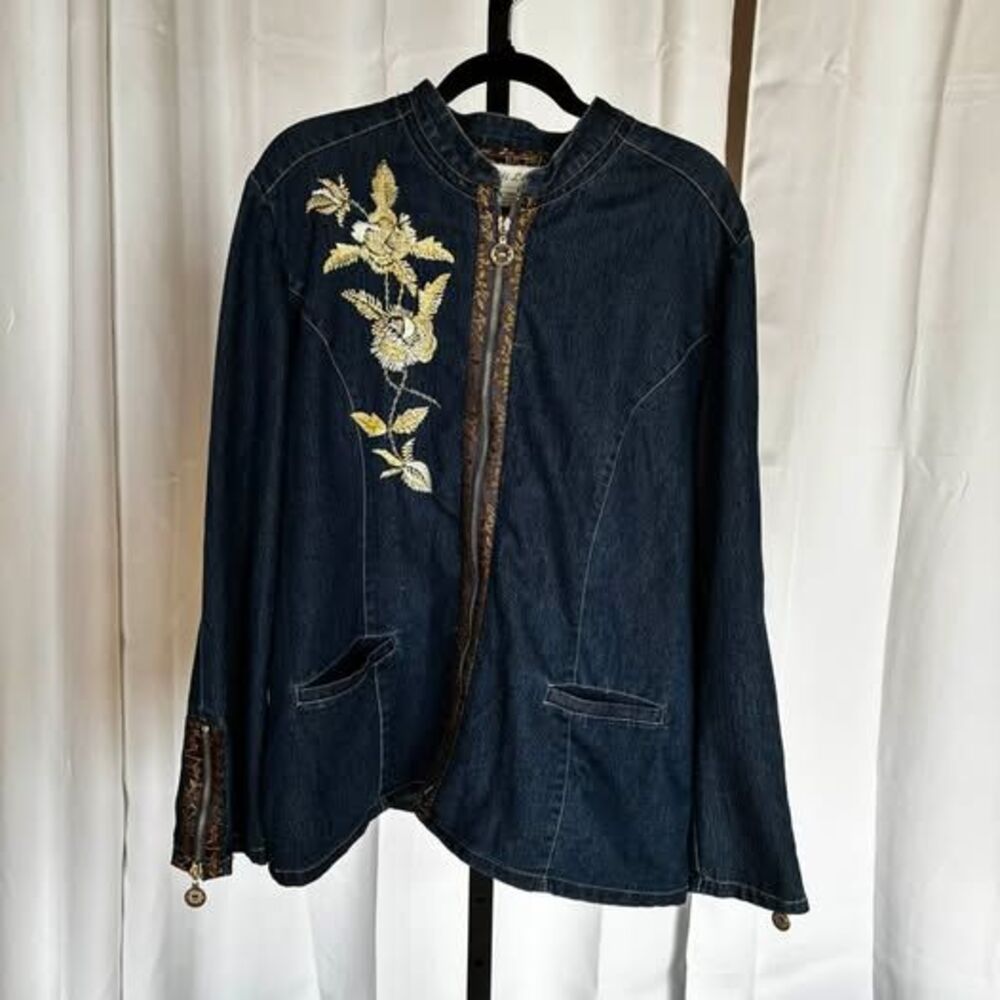 Hi Lin Embroidered Denim Jacket